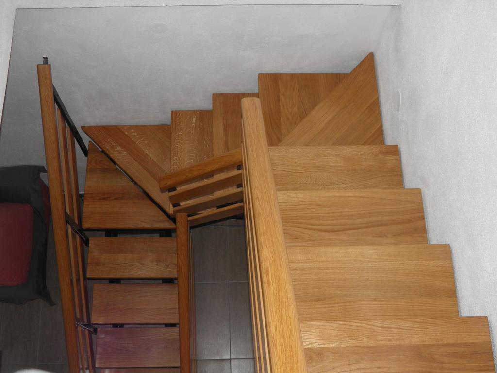 Apartman Radosic ฮวาร์ ภายนอก รูปภาพ